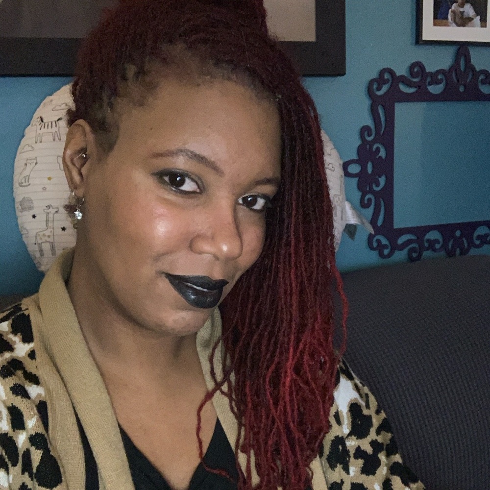 Meet your Posher, Jennifer